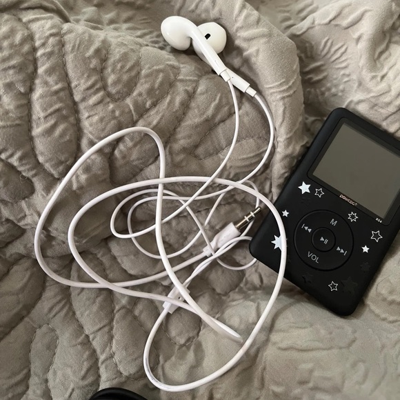 MP3Player - Picture 3 of 5